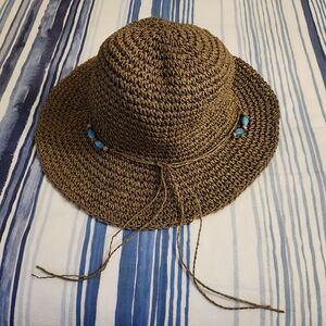 Women’s Brown Straw Sun Hat with Turquoise Bead Accent